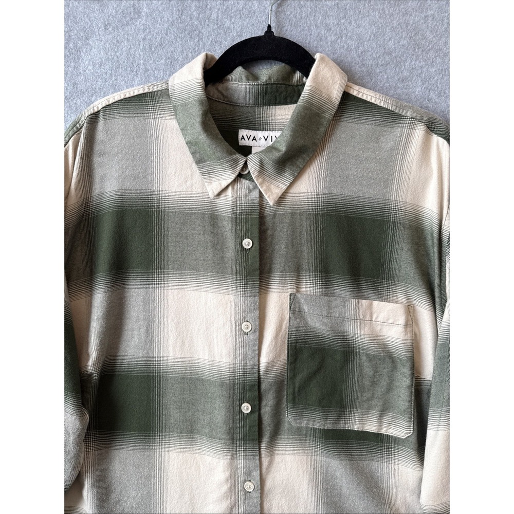 NWT Ava Viv Plaid Flannel Button Down Shirt Green Cream Plus 1X Soft Shacket - Picture 3 of 11